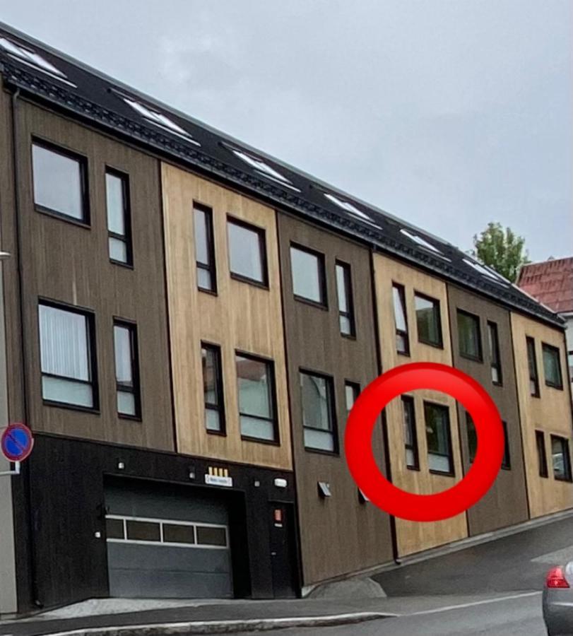 New Central Apartment In 特罗姆瑟 外观 照片